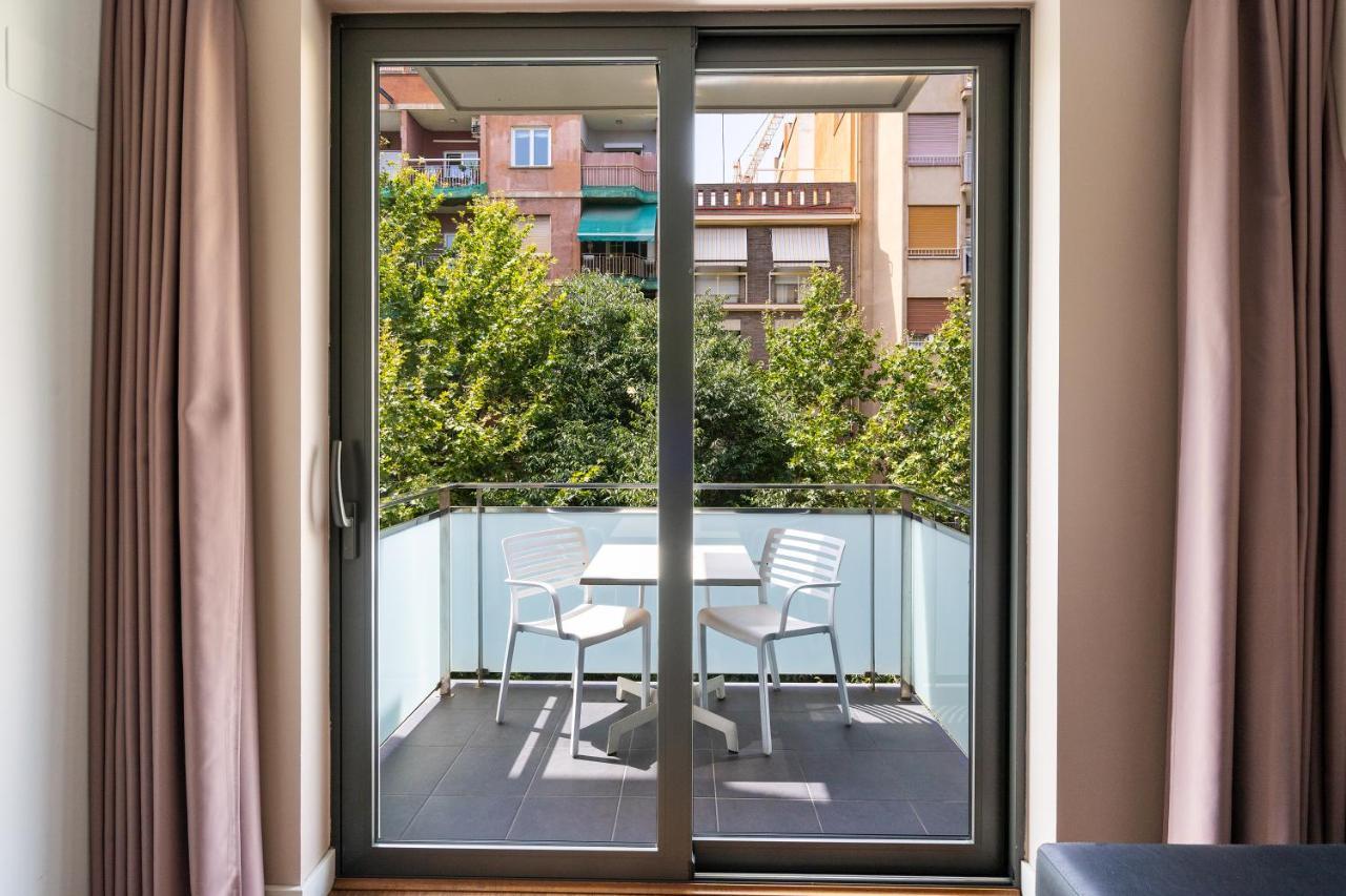 Three-Bedroom Apartment,1499340889:JPEG
